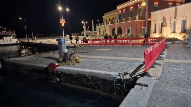 Λέρος: Παρακολουθήστε βίντεο από την καθίζηση στο λιμάνι της Αγίας Μαρίνας