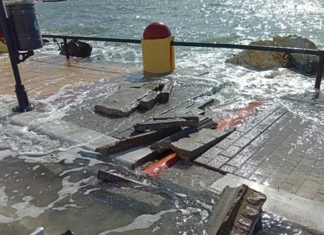 Λέρος: Έκκληση Δημάρχου για αποφυγή του παραλιακού δρόμου Λακκίου λόγω κακοκαιρίας