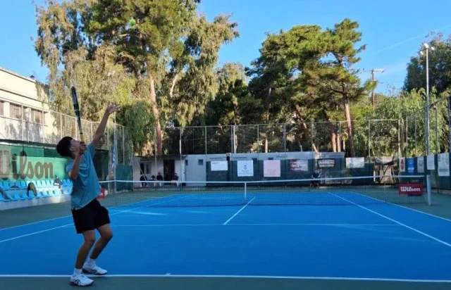 Εξάμηνη παράταση σε Δήμους και Περιφέρειες για τις προσωρινές άδειες λειτουργίας αθλητικών εγκαταστάσεων