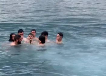 Με λαμπρότητα ο καθαγιασμός των υδάτων στη Λέρο