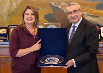 Συνάντηση του Περιφερειάρχη Γ. Χατζημάρκου με τη νέα Γενική Πρόξενο της Τουρκίας στη Ρόδο, Mebşure Taşkın