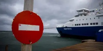 Δεμένα όλα τα πλοία στα λιμάνια στις 28 Φεβρουαρίου