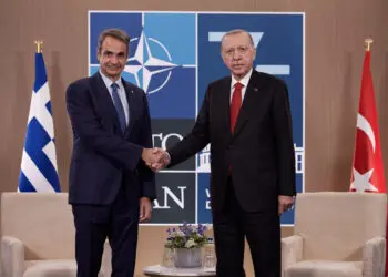 Συνάντηση Μητσοτάκη – Ερντογάν: Οι κόκκινες γραμμές της Αθήνας και η βούληση να μην εμπλακούν τρίτοι