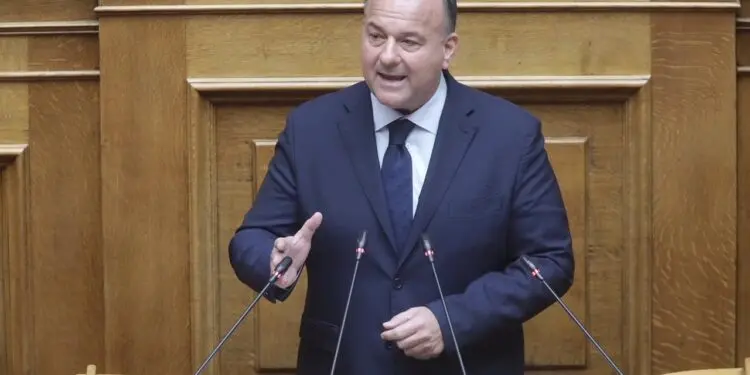 Γιάννης Παππάς: Κράτος με κανόνες στη μετανάστευση και αποφασιστική μάχη κατά των λαθροδιακινητών