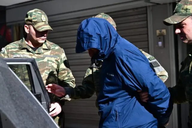 Δίωξη για κακούργημα στον Σμήναρχο – Τέθηκε σε διαθεσιμότητα, απειλείται με αφαίρεση ιθαγένειας